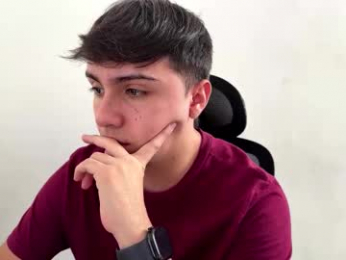 aron__cooper webcam model stream image