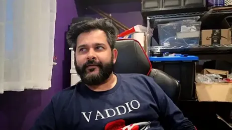 Bad_bearded_dad webcam model stream image