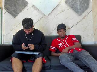 Jean & Gregor webcam model stream image