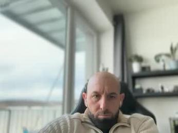 tommyx01 webcam model stream image
