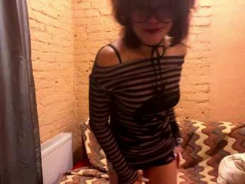 MilaRoshen webcam bongacams model stream image