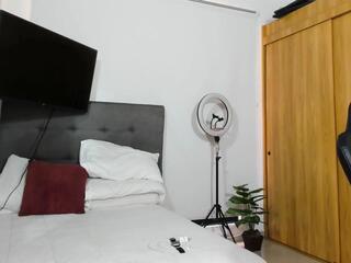 Robert Torres webcam model stream image