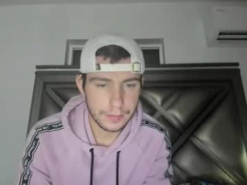 gayndepressed webcam model stream image