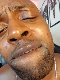 MIKE_KILIANjs webcam stripchat model stream image