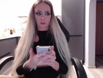 blondalina webcam bongacams model stream image