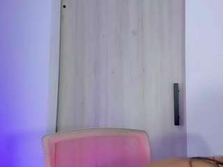 sexyaseret webcam model stream image
