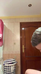 st24_xxx webcam model stream image