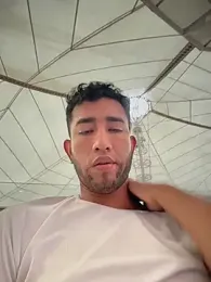 liam_bronw webcam stripchat model stream image