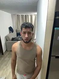 liam_bronw webcam model stream image