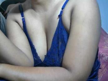 DesiCpl webcam model stream image