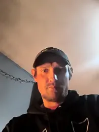 Midwestalpha webcam model stream image