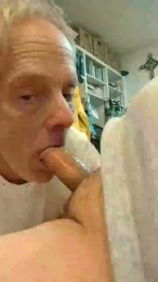 DunnDoolittle webcam model stream image