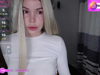 Marmalade_Fox webcam model stream image