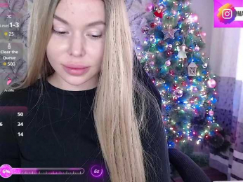 Marmalade_Fox webcam model stream image