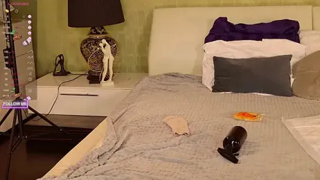 Angell_Wild webcam model stream image