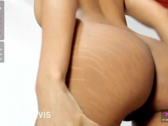 kloe-squirts webcam model stream image