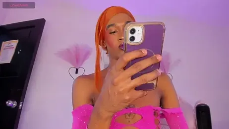 Mia_royal webcam model stream image