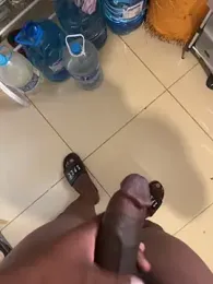 bmw65443 webcam model stream image