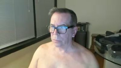 Melvin821 webcam model stream image