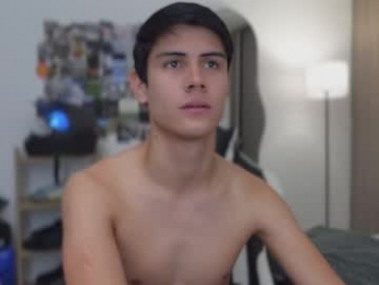 hey_cesard webcam chaturbate model stream image