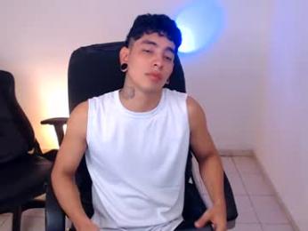 saenz_hotx webcam model stream image