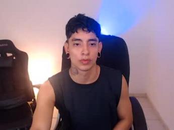 saenz_hotx webcam model stream image
