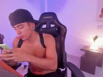 saenz_hotx webcam chaturbate model stream image