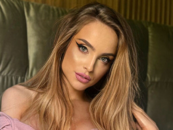 SherinStone webcam model stream image