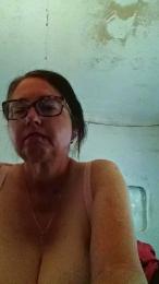 Sexyhoneybee1 webcam model stream image