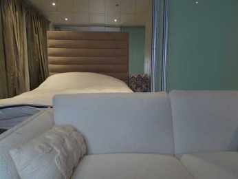 BonnyeBlack webcam model stream image