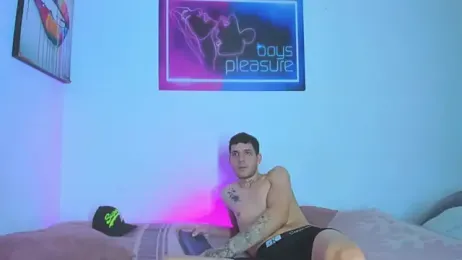 Pleasure_boys_hot webcam model stream image