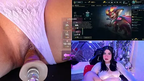 DaphneContry webcam model stream image