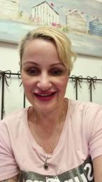 Shelket webcam model stream image