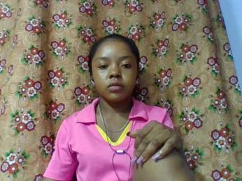 Elysa7 webcam model stream image