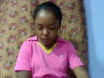 Elysa7 webcam model stream image