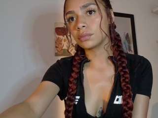 cassandraandrews webcam model stream image