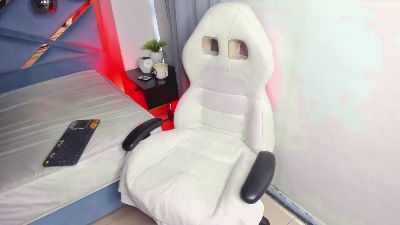 Lucii_fer_ webcam model stream image