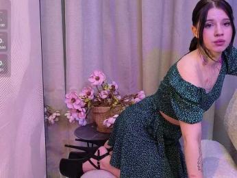 SexyVikki webcam model stream image