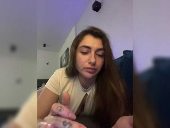 WILDGIRL webcam model stream image