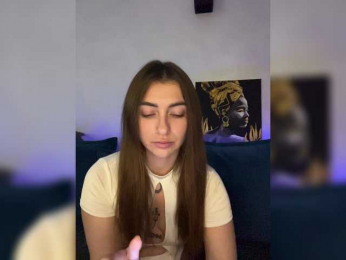 WILDGIRL webcam model stream image