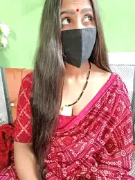 SareeQween143 webcam model stream image