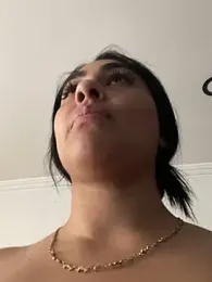 Charlotte_cute18 webcam model stream image