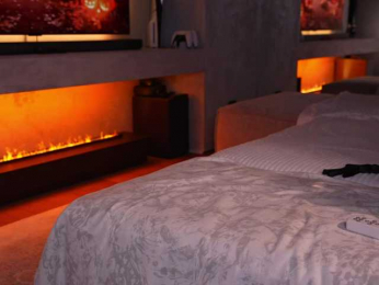 AlexisGrays webcam model stream image