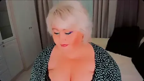 BIGTITSBBW webcam model stream image