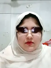 Nusrat-N webcam stripchat model stream image