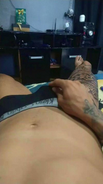 Beth2020 webcam model stream image