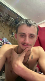 DDROPPA webcam model stream image