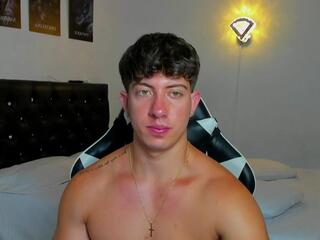 Sean Cruise webcam model stream image