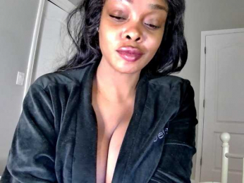 Ataliahh webcam model stream image