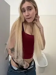Pink_Kiss webcam model stream image